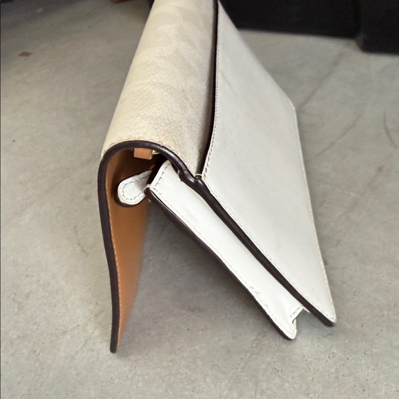 Coach Women's Wallet - Picture 2 of 8